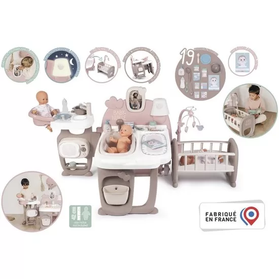 Centru de ingrijire pentru papusi Smoby Baby Nurse Doll`s Play Center maro cu 23 accesorii Centru de ingrijire pentru papusi Smoby Baby Nurse Doll`s Play Center maro cu 23 accesorii