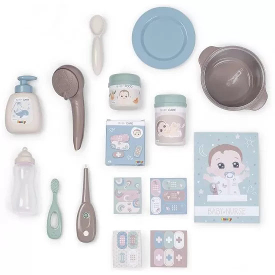 Centru de ingrijire pentru papusi Smoby Baby Nurse Doll`s Play Center maro cu 23 accesorii Centru de ingrijire pentru papusi Smoby Baby Nurse Doll`s Play Center maro cu 23 accesorii