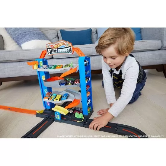 Jucarie Hot Wheels City Garajul cu cascadorii cu 1 masinuta