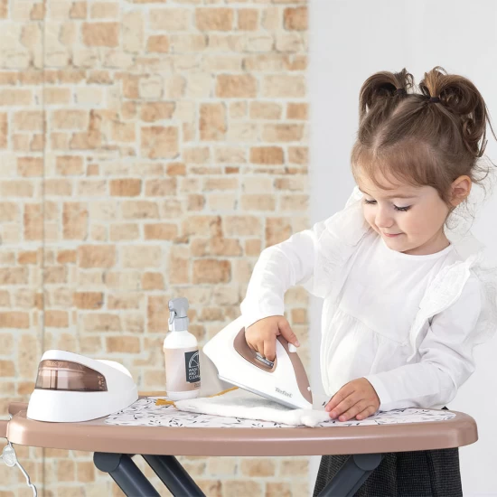 Jucarie Smoby Masa si fier de calcat Tefal Ironing Board + Stream Iron cu 9 accesorii