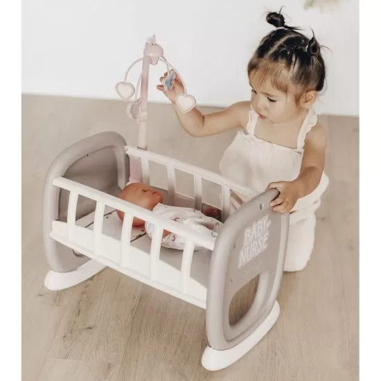 Leagan pentru papusa Smoby Baby Nurse maro cu carusel Leagan pentru papusa Smoby Baby Nurse maro cu carusel
