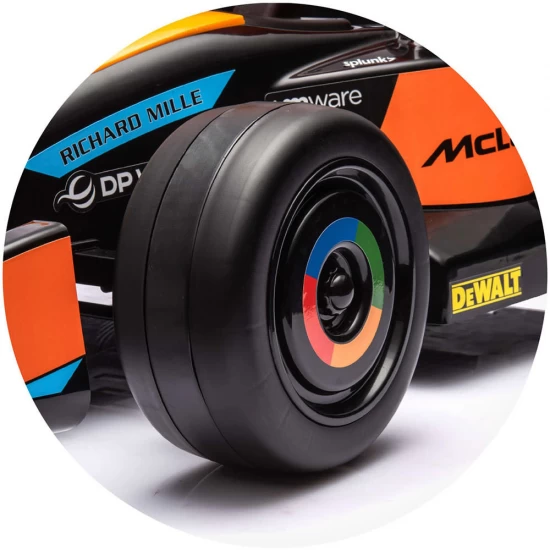 Masinuta electrica Chipolino McLaren Formula 1 orange cu telecomanda