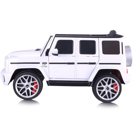 Masinuta electrica Chipolino SUV Mercedes AMG G63 cu scaun din piele si roti EVA White