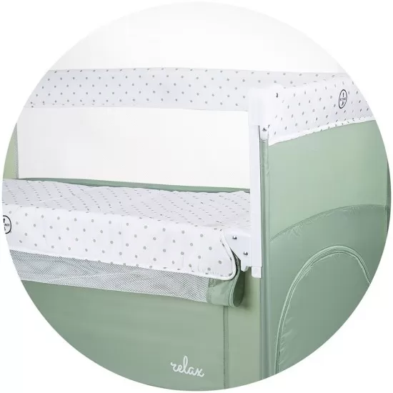Patut pliabil Chipolino Relax Aloe cu laterala culisanta Patut pliabil Chipolino Relax Aloe cu laterala culisanta