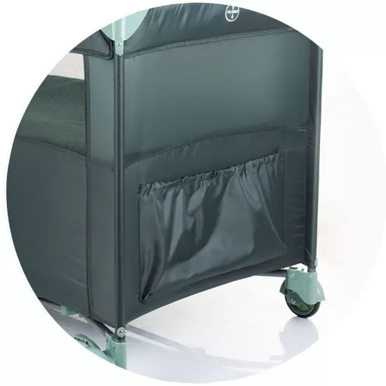 Patut pliabil Chipolino Relax Pastel Green cu laterala culisanta