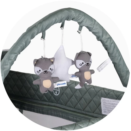 Patut pliabil cu saltea de infasat Chipolino Luna Basil Patut pliabil cu saltea de infasat Chipolino Luna Basil