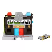 Pista de masini Hot Wheels City Downtown Police Station cu masinuta