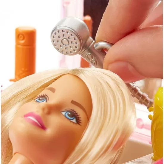 Set de joaca Barbie - Salon de infrumusetare cu papusa si accesorii Set de joaca Barbie - Salon de infrumusetare cu papusa si accesorii