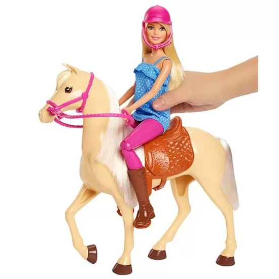 Set Barbie papusa cu cal Set Barbie papusa cu cal