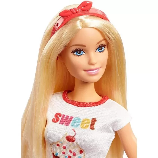 Set Barbie Mattel Papusa cu bucatarie Set Barbie Mattel Papusa cu bucatarie