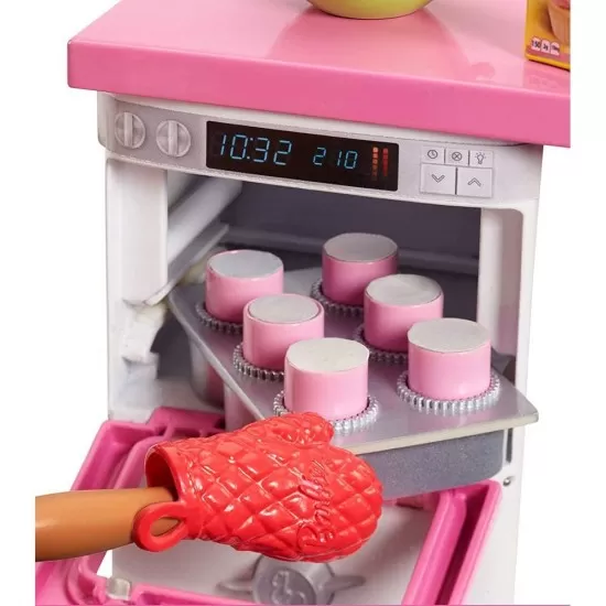 Set Barbie Mattel Papusa cu bucatarie Set Barbie Mattel Papusa cu bucatarie