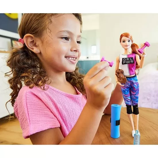 Set papusa Barbie la sala de sport cu figurina si accesorii Set papusa Barbie la sala de sport cu figurina si accesorii