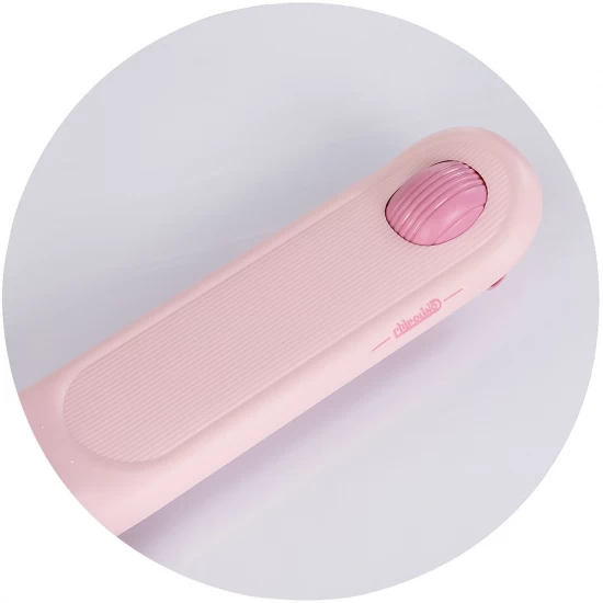 Trotineta copii cu ghidon reglabil si roti cu lumini Chipolino Bloomi Pink