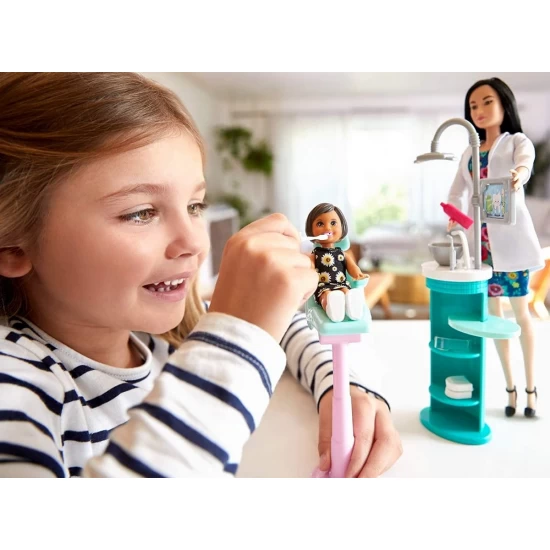 Set de joaca Barbie Cariere - Doctor stomatolog