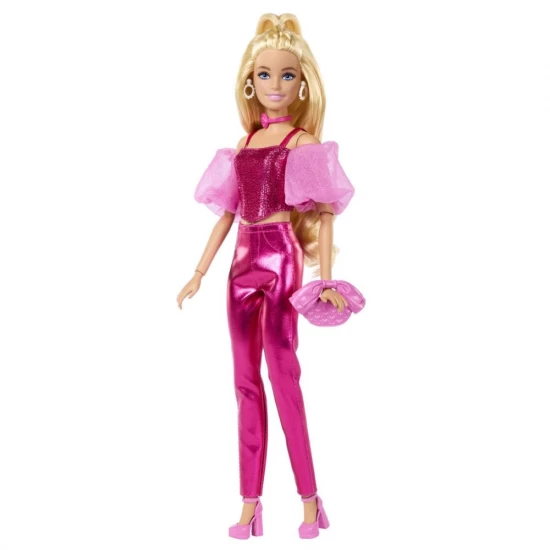 Papusa Barbie Deluxe Style cu tinuta roz metalizat Papusa Barbie Deluxe Style cu tinuta roz metalizat