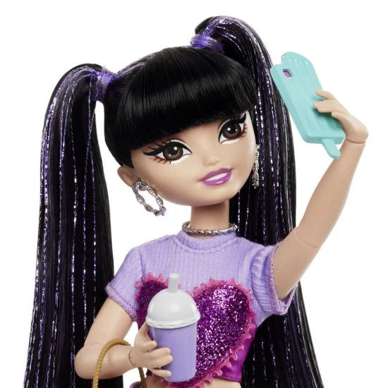 Papusa Renee cu accesorii Barbie Dream Besties Papusa Renee cu accesorii Barbie Dream Besties