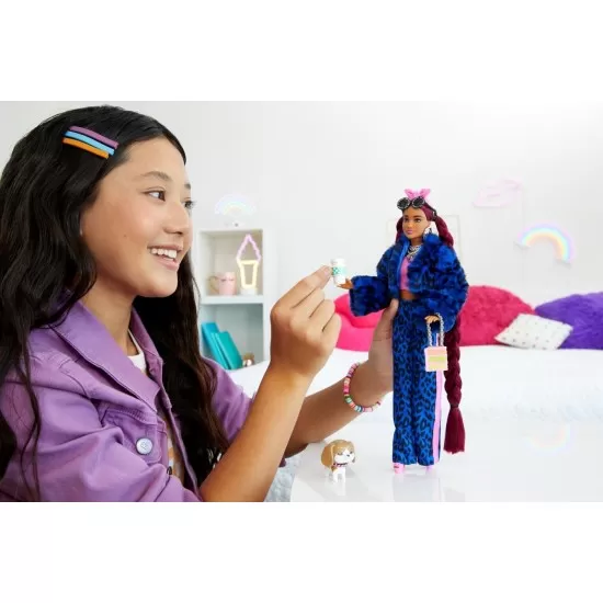 Papusa Barbie Extra cu par roscat Papusa Barbie Extra cu par roscat