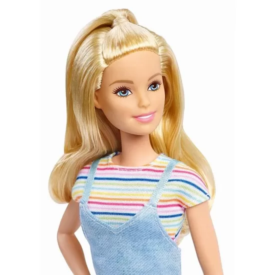 Set de joaca Barbie Family papusa cu animalute Set de joaca Barbie Family papusa cu animalute