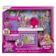 Set de joaca papusa Barbie Malibu cu accesorii - Barbie Mysteries Detectivi pe Plaja