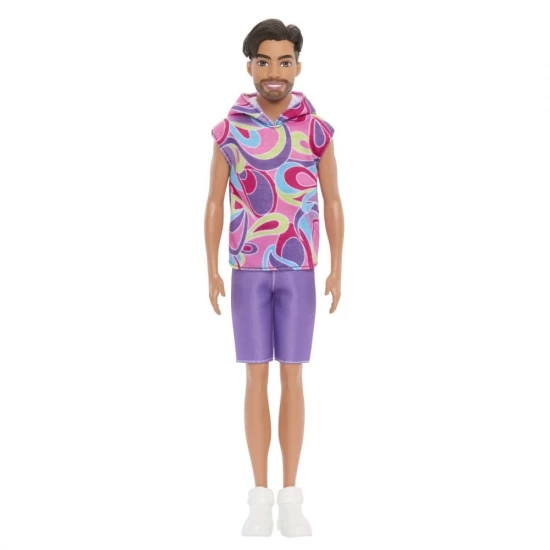 Papusa baiat Barbie Fashionistas brunet cu barba si tricou cu gluga Papusa baiat Barbie Fashionistas brunet cu barba si tricou cu gluga