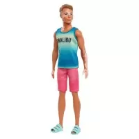 Papusa Barbie baiat Fashionistas cu maiou