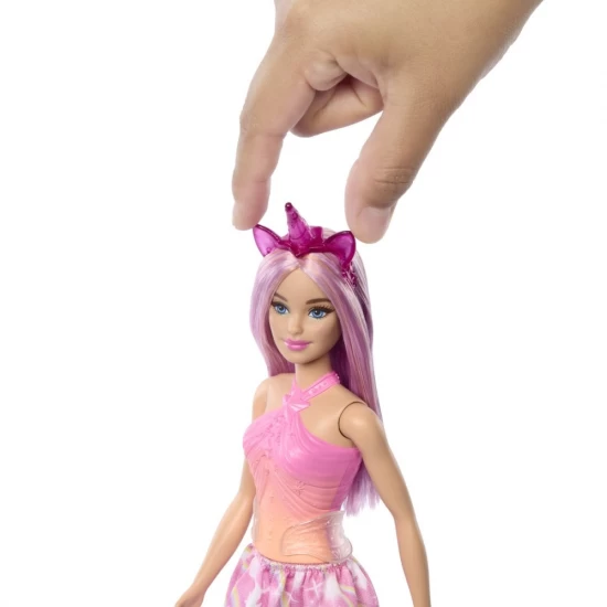 Papusa Barbie cu accesorii magice de unicorn Papusa Barbie cu accesorii magice de unicorn