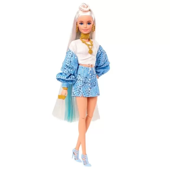 Papusa Barbie Extra cu catelus Papusa Barbie Extra cu catelus