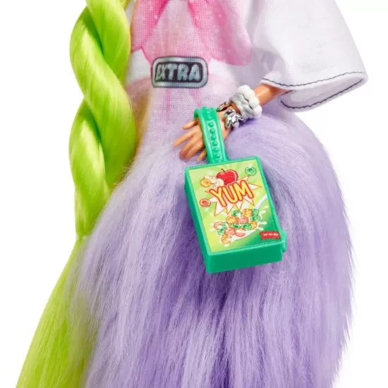 Papusa Barbie Extra cu par verde neon Papusa Barbie Extra cu par verde neon
