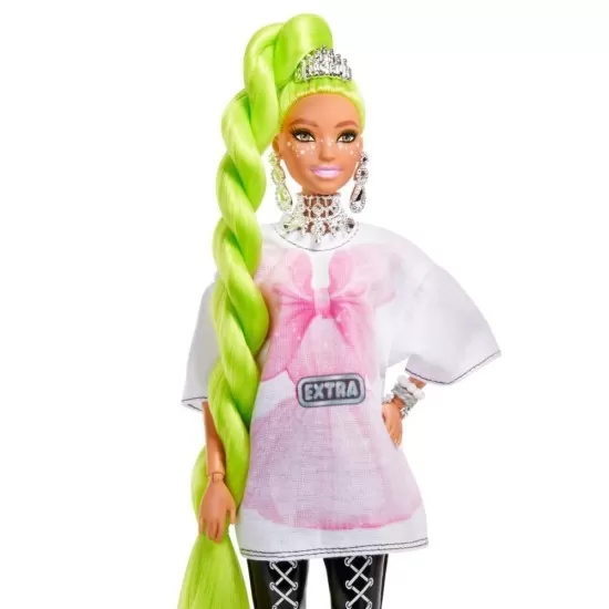 Papusa Barbie Extra cu par verde neon Papusa Barbie Extra cu par verde neon