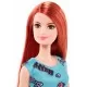 Papusa Barbie clasica roscata cu rochita albastra Papusa Barbie clasica roscata cu rochita albastra