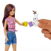 Papusa Barbie Skipper cu set camping