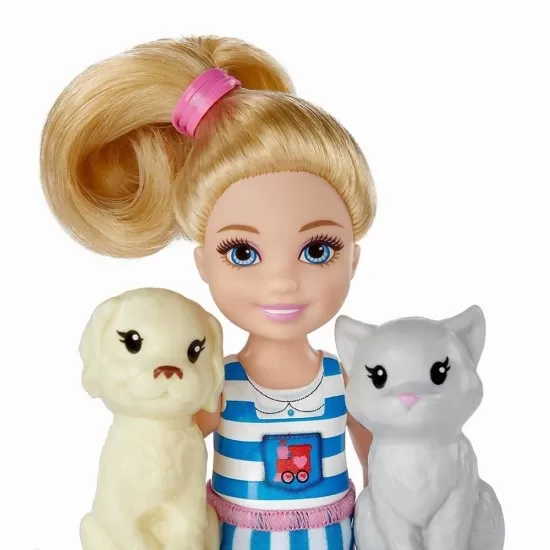 Papusa Barbie Chelsea cu trenulet Papusa Barbie Chelsea cu trenulet