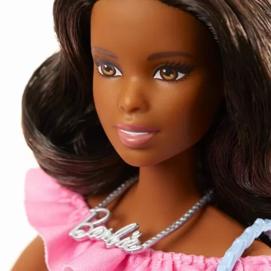 Set Barbie salon de infrumusetare cu papusa Set Barbie salon de infrumusetare cu papusa