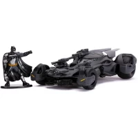Automobil Batmobile Justice League 1:32 cu figurina Batman
