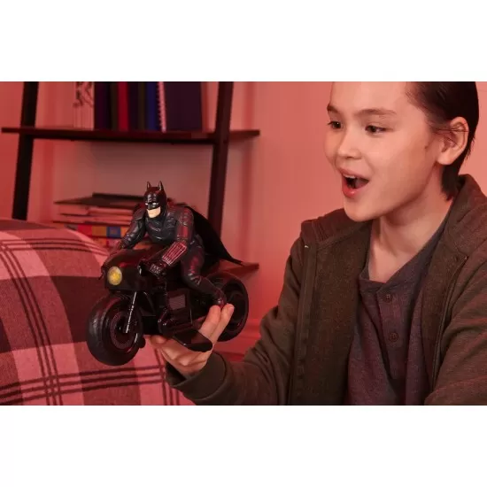 Motocicleta lui Batman cu telecomanda scara 1:10 Motocicleta lui Batman cu telecomanda scara 1:10