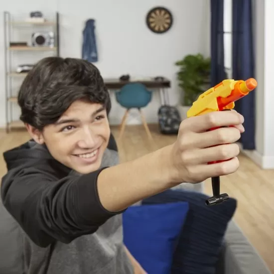 Blaster Nerf Alpha Strike Stinger SD1 cu tinta Blaster Nerf Alpha Strike Stinger SD1 cu tinta