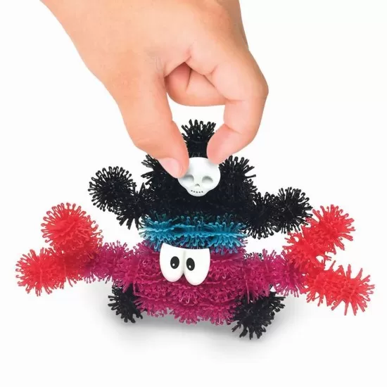 Set creativ Bunchems - Haiosul pirat Set creativ Bunchems - Haiosul pirat