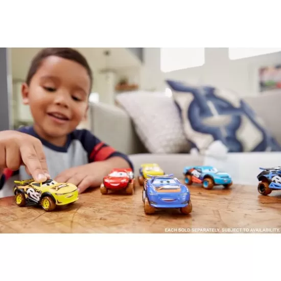 Masinuta cu suspensii Cars 3 Xrs Mud Cruz Ramirez Masinuta cu suspensii Cars 3 Xrs Mud Cruz Ramirez