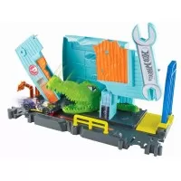Set Cursa cu obstacol Hot Wheels City - Atacul crocodilului