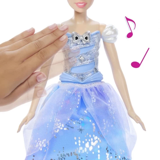 Papusa Disney Princess Cenusareasa interactiva cu rochie luminoasa Papusa Disney Princess Cenusareasa interactiva cu rochie luminoasa