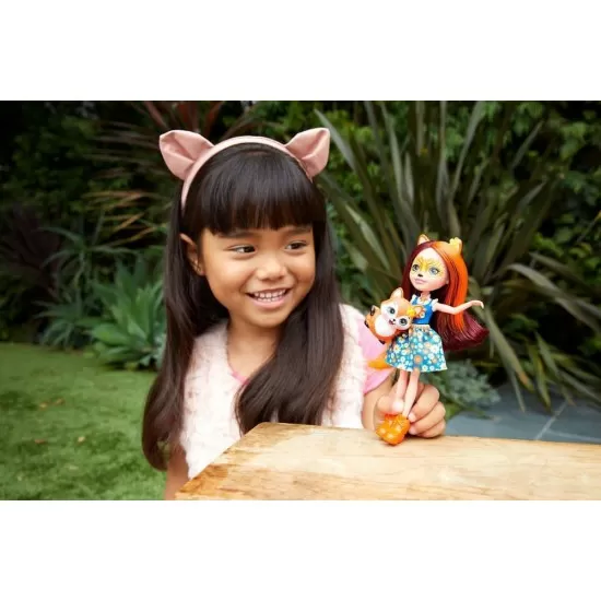 Papusa Felicity Fox Enchantimals