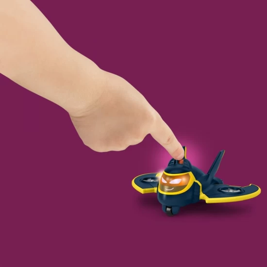 Set 2 masinute cu lumini Redbird si Batwing scara 1:55 Fisher-Price Batwheels 