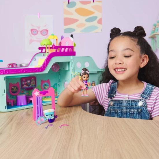 Set de joaca Gabbys Dollhouse - Vaporul cu prieteni Set de joaca Gabbys Dollhouse - Vaporul cu prieteni
