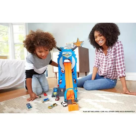 Garaj Hot Wheels cu pista de lansare Garaj Hot Wheels cu pista de lansare