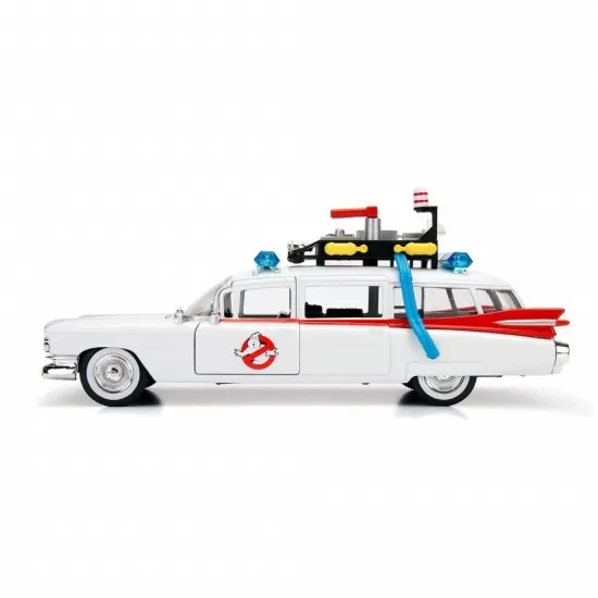 Masinuta metalica Ghostbuster Ecto1 scara 1:24 Masinuta metalica Ghostbuster Ecto1 scara 1:24