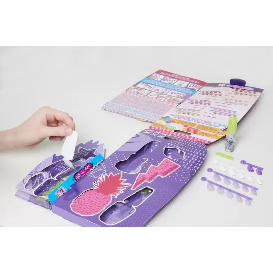 Set de manichiura Go Glam Cool Maker Set de manichiura Go Glam Cool Maker