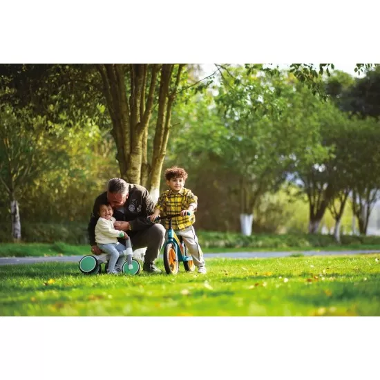 Bicicleta de echilibru verde cu 3 roti Hape Bicicleta de echilibru verde cu 3 roti Hape