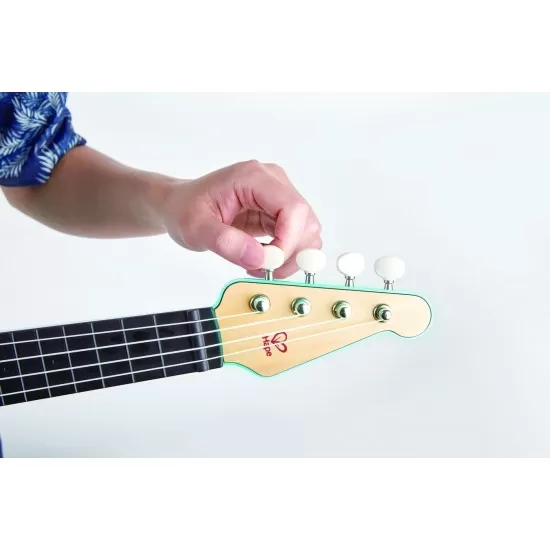 Chitara ukulele pentru copii din lemn Hape