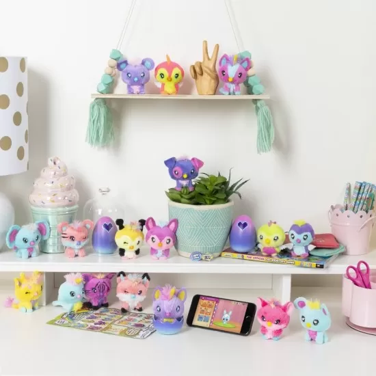 Figurina plus Hatchtopia Life surpriza in ou Figurina plus Hatchtopia Life surpriza in ou