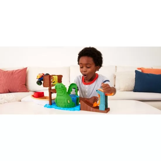 Set de joaca Hot Wheels Monster Truck Color Shifters - Atacul crocodilului Set de joaca Hot Wheels Monster Truck Color Shifters - Atacul crocodilului